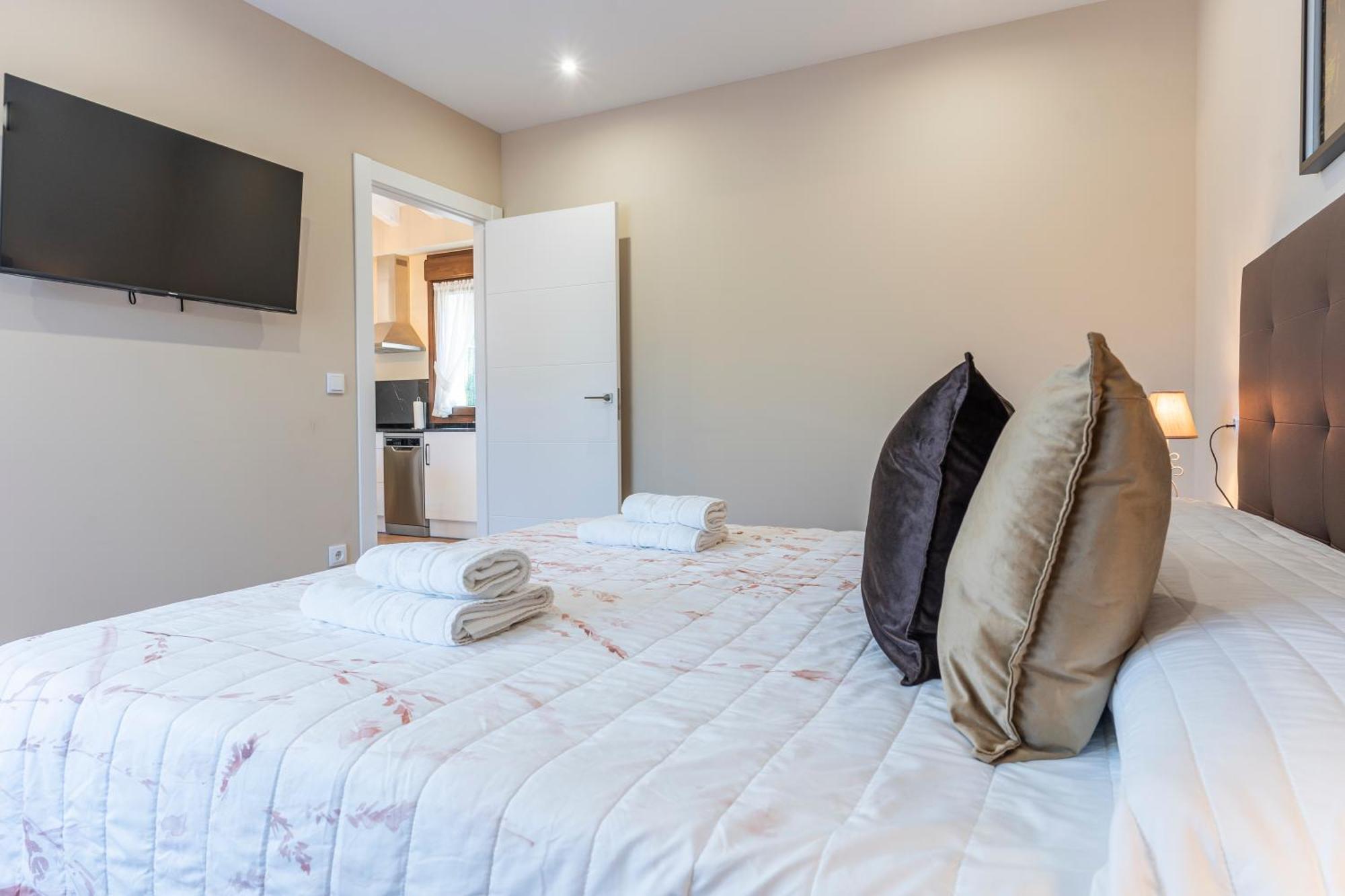 Apartamentos Cuetumerin Onís エクステリア 写真