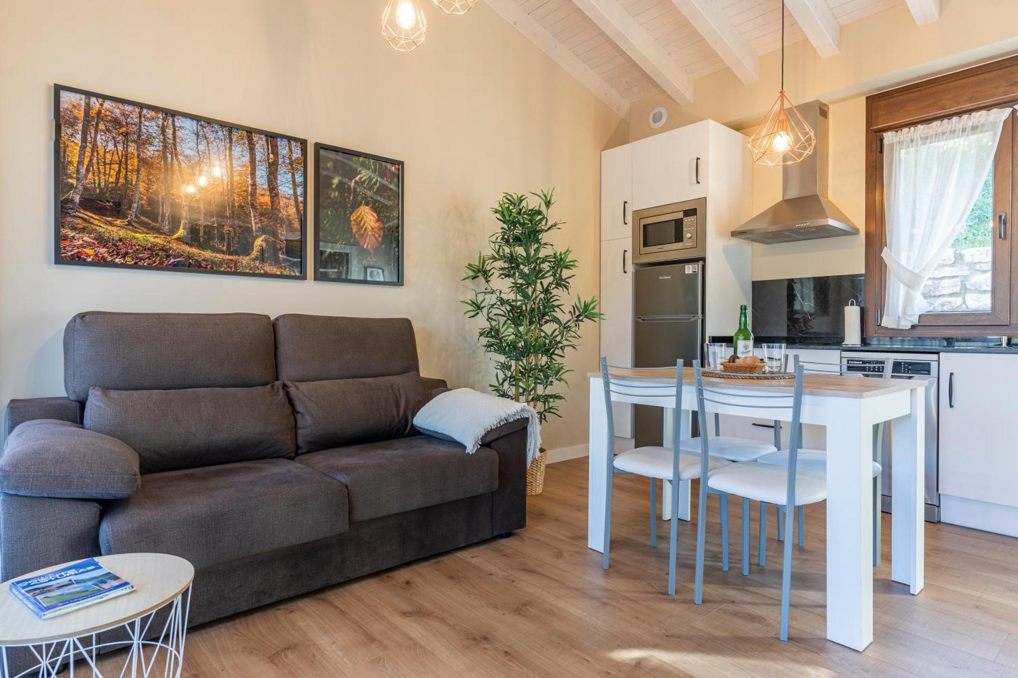 Apartamentos Cuetumerin Onís エクステリア 写真