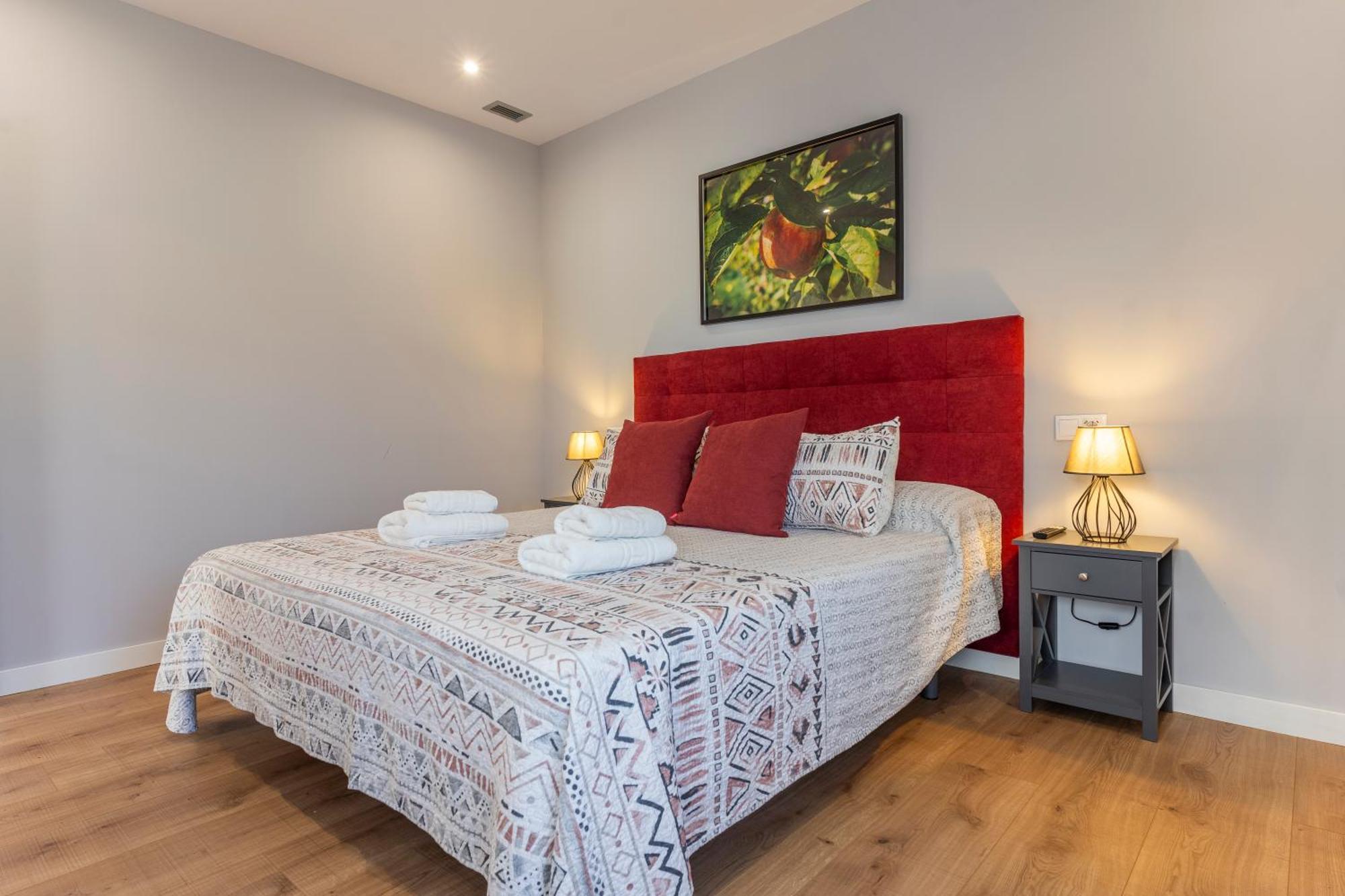 Apartamentos Cuetumerin Onís エクステリア 写真