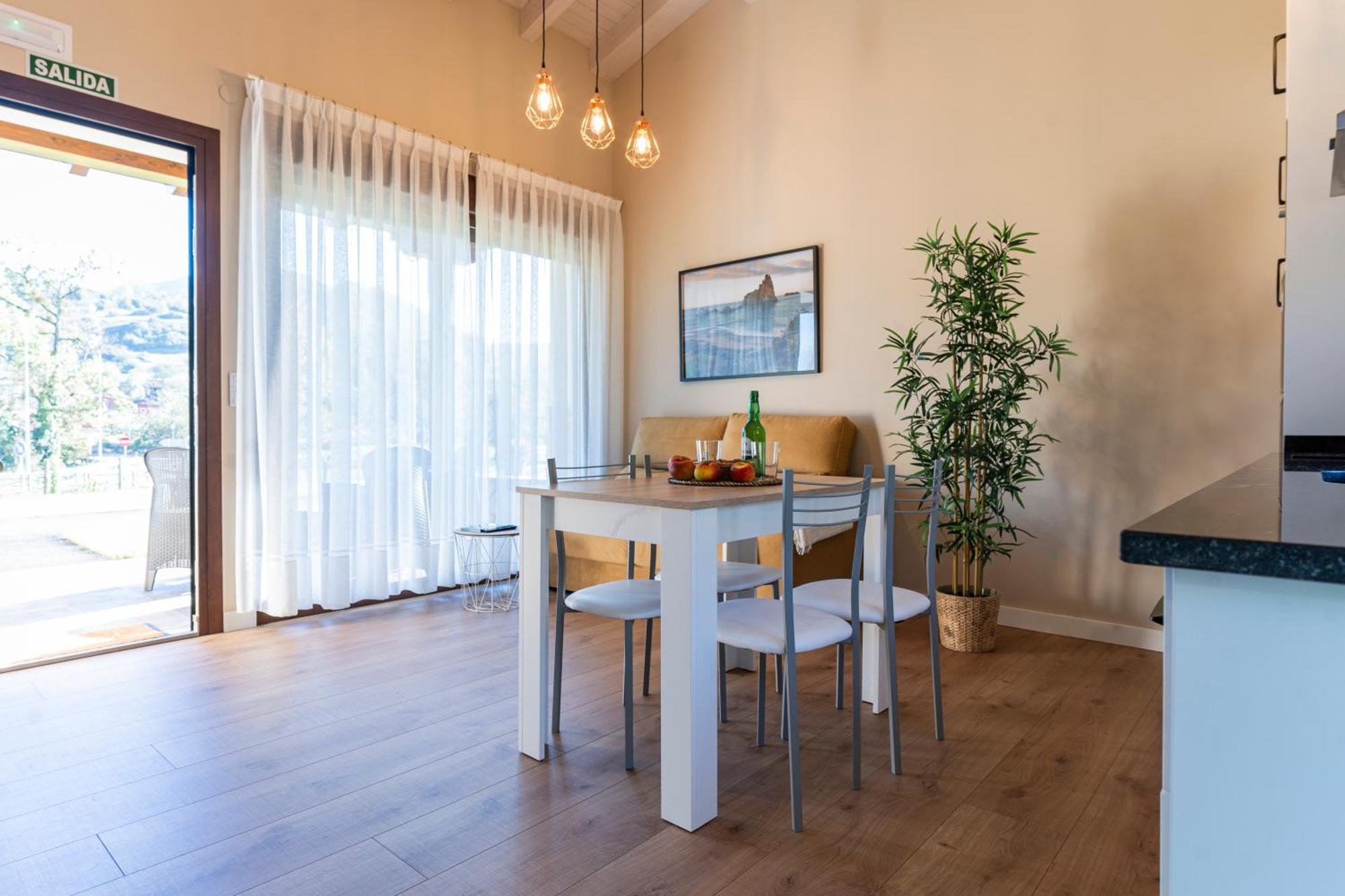 Apartamentos Cuetumerin Onís エクステリア 写真