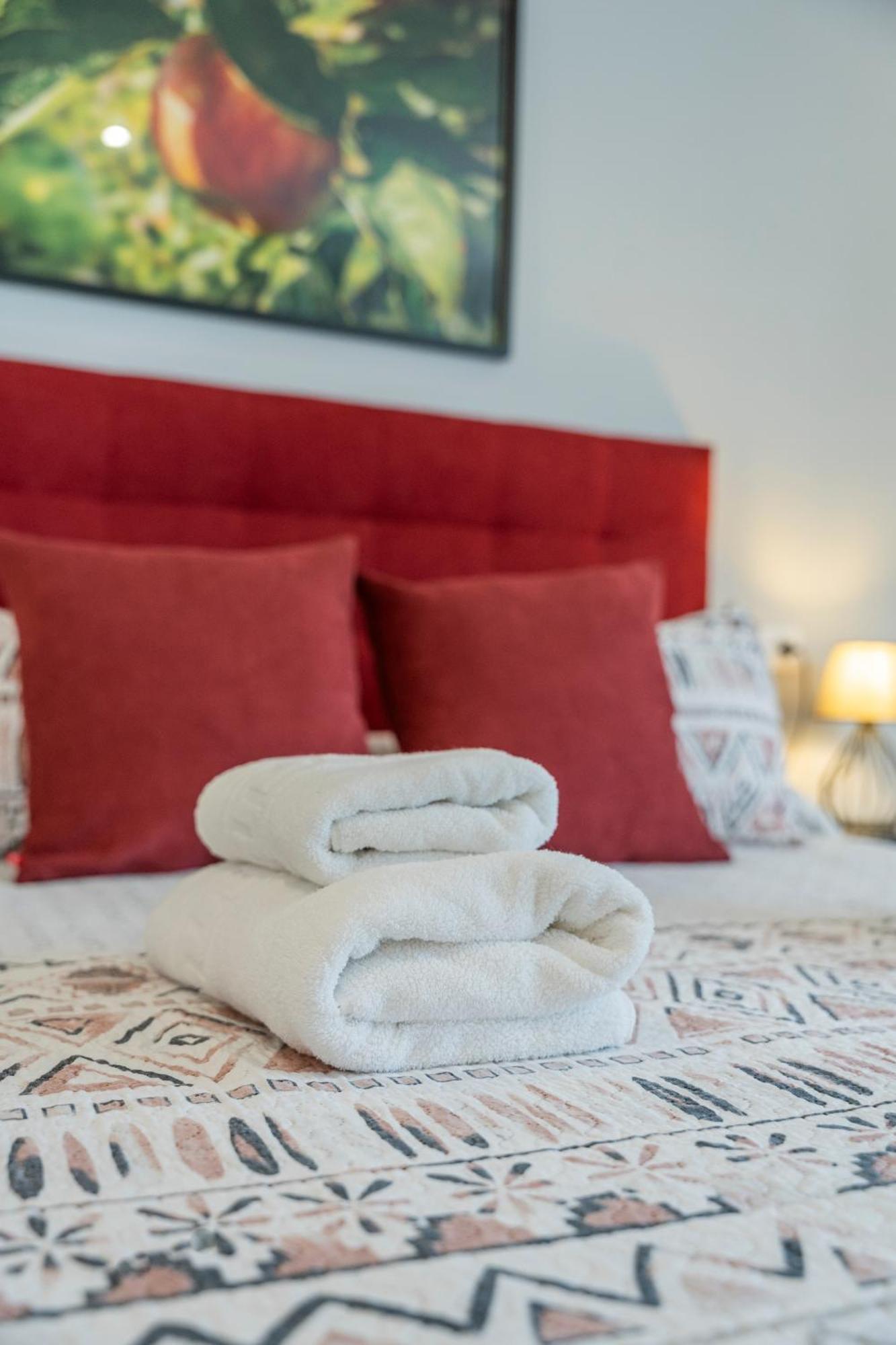Apartamentos Cuetumerin Onís エクステリア 写真
